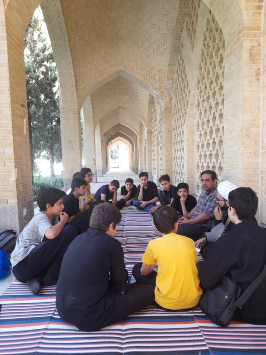 نوجهان – دبیرستان سادات اصفهان (۲)