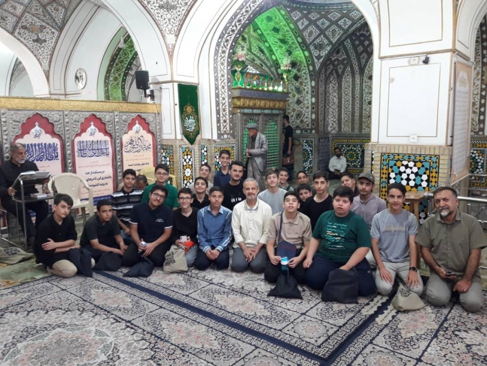 نوجهان – دبیرستان سادات اصفهان (۴)